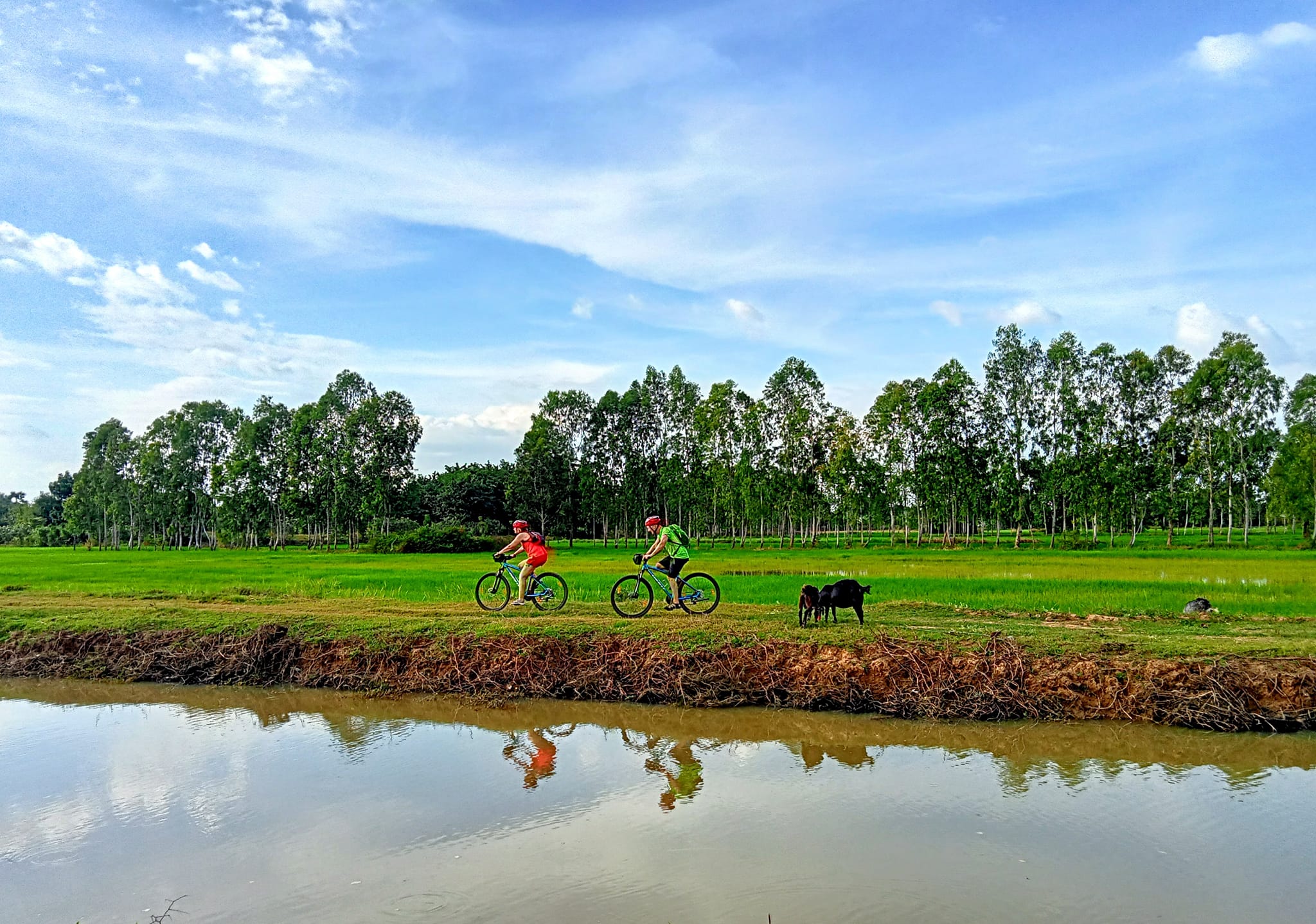 Phnom Penh Cycling To Siem Reap 3 Days